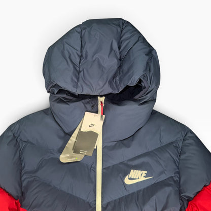 NIKE STORM-FIT WINDRUNNER DOWN-FILL HOODED PUFFER JACKET NAVY/RED